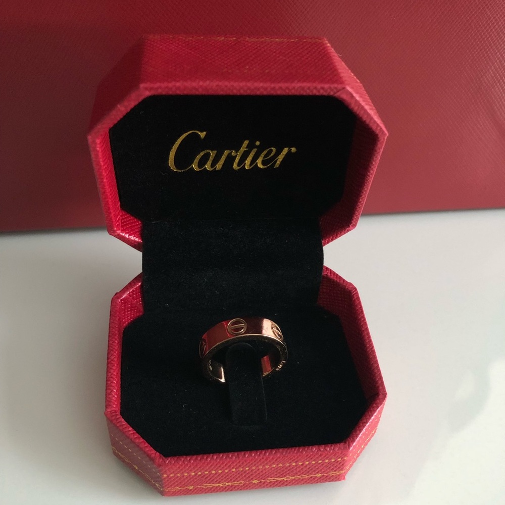 love look-alike ring